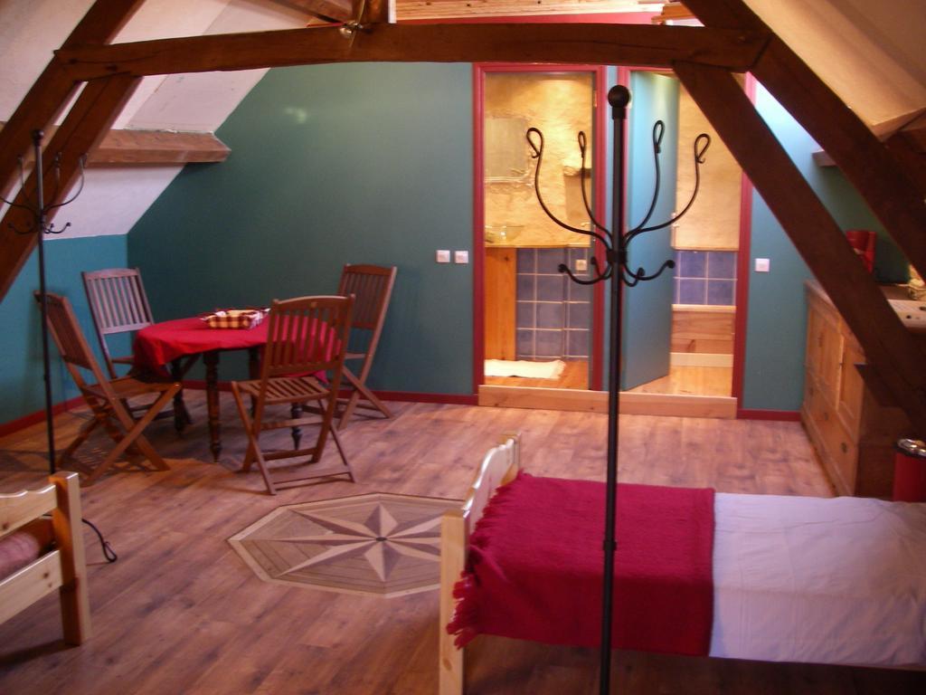 Martigny-le-Comte Le Trot'In Chair Bed & Breakfast エクステリア 写真